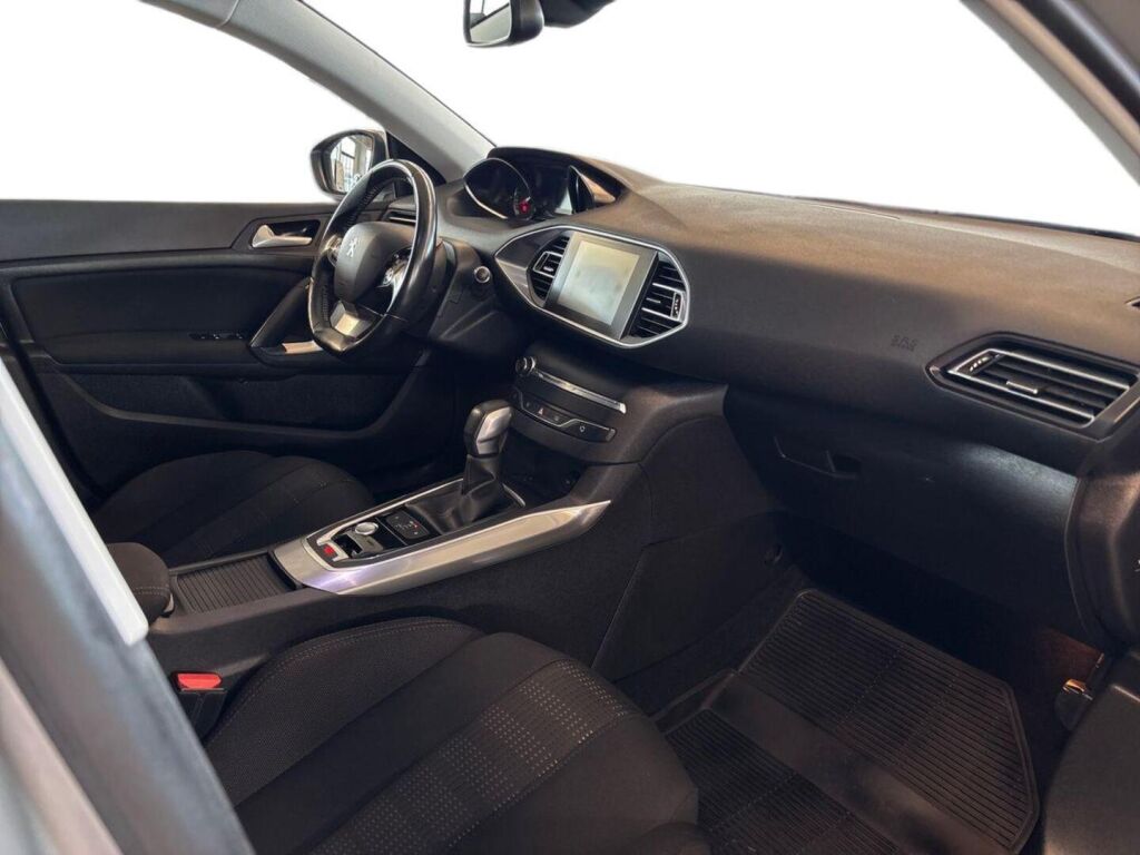 Peugeot 308 2017 Harmaa