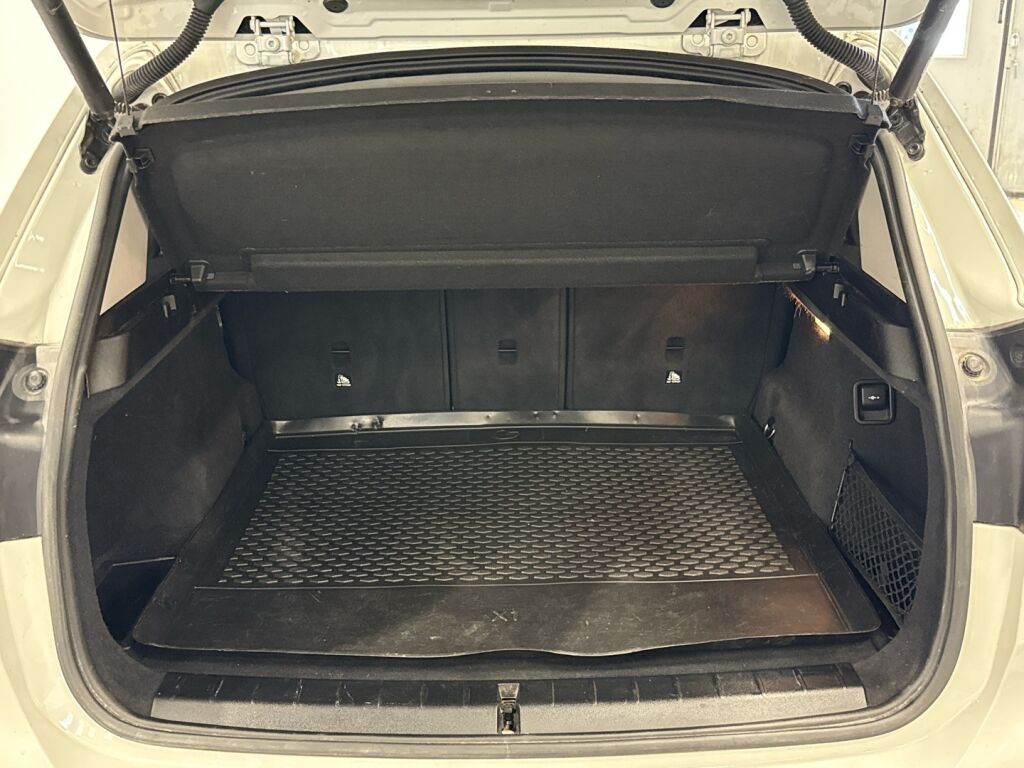 BMW X1 2017 Valkoinen