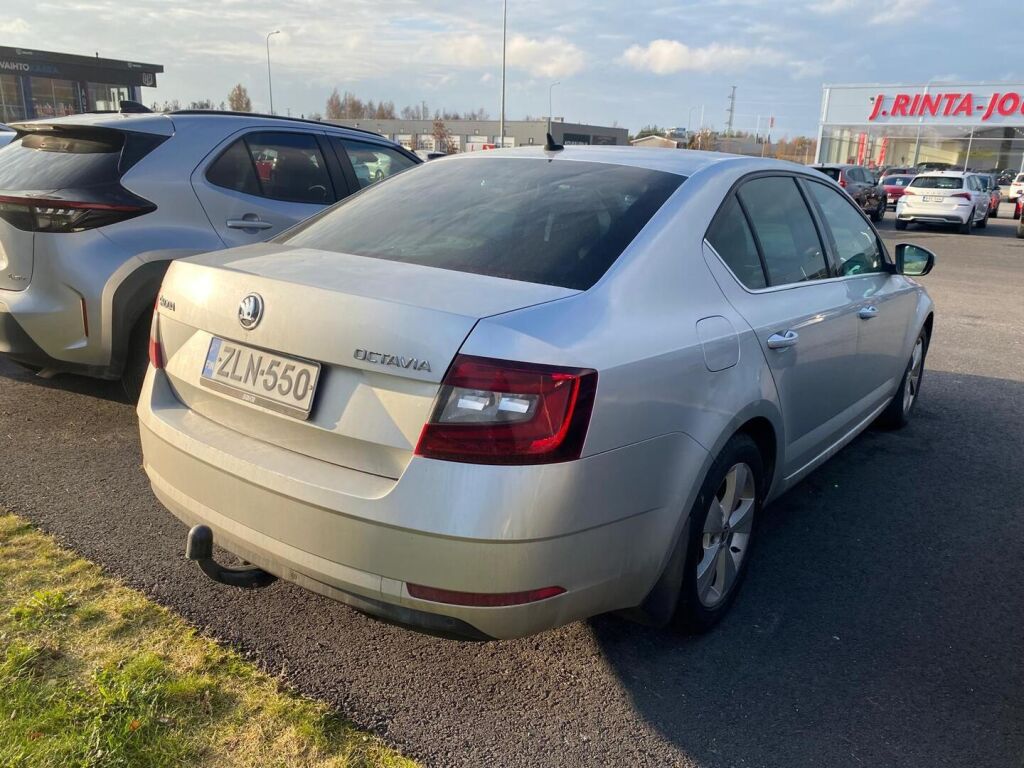 Skoda Octavia 2017 Harmaa