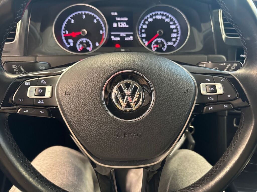 Volkswagen Golf 2017 Harmaa