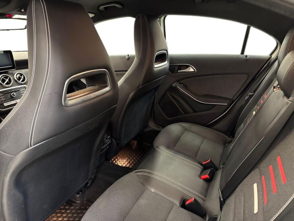 Mercedes-Benz A 2017 Valkoinen