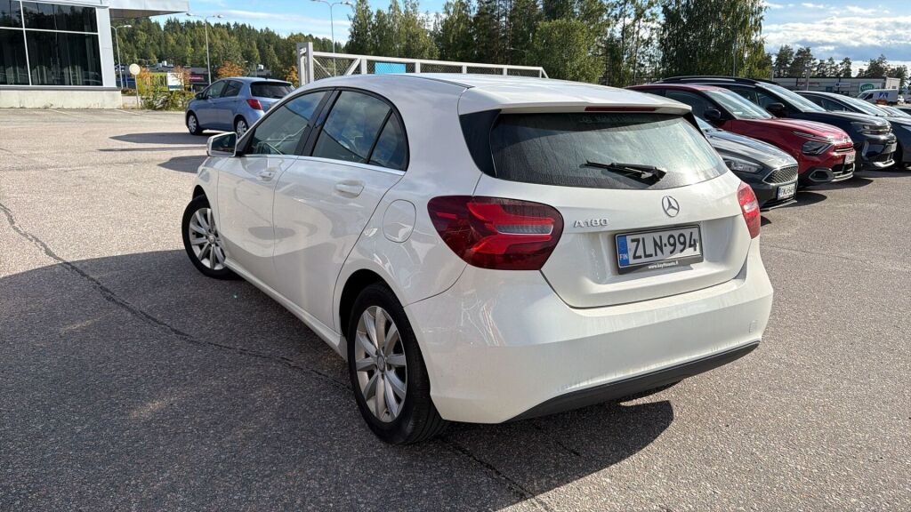 Mercedes-Benz A 2017 Valkoinen
