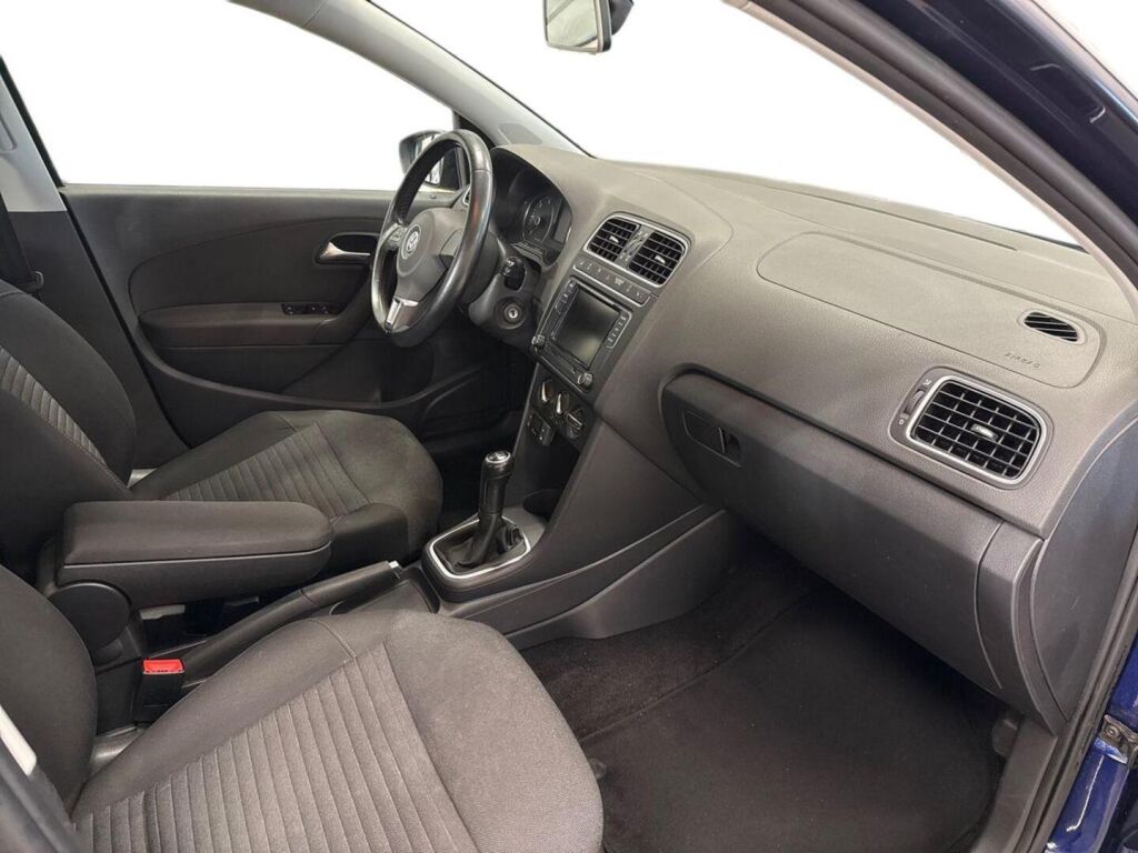 Volkswagen Polo 2011 Sininen