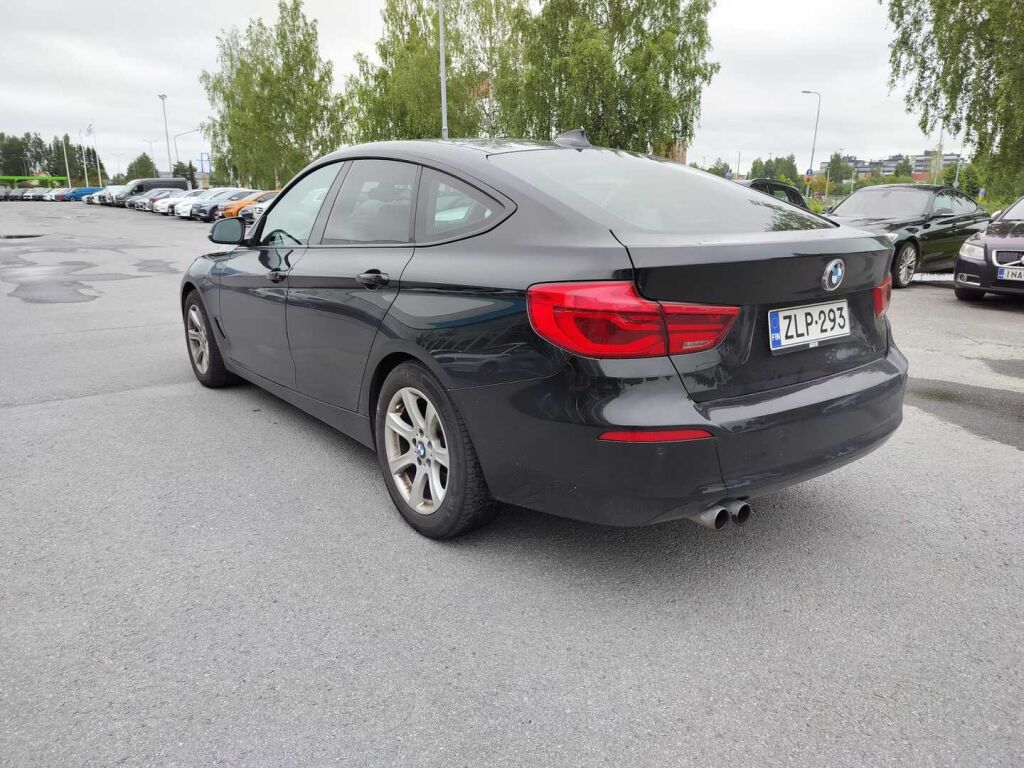 BMW 320 Gran Turismo 2017 Musta