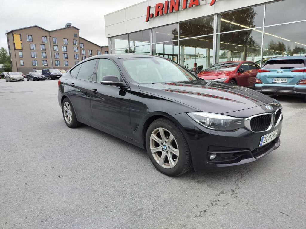 BMW 320 Gran Turismo 2017 Musta