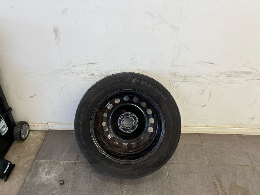 Ford Tourneo Connect 2017 Valkoinen