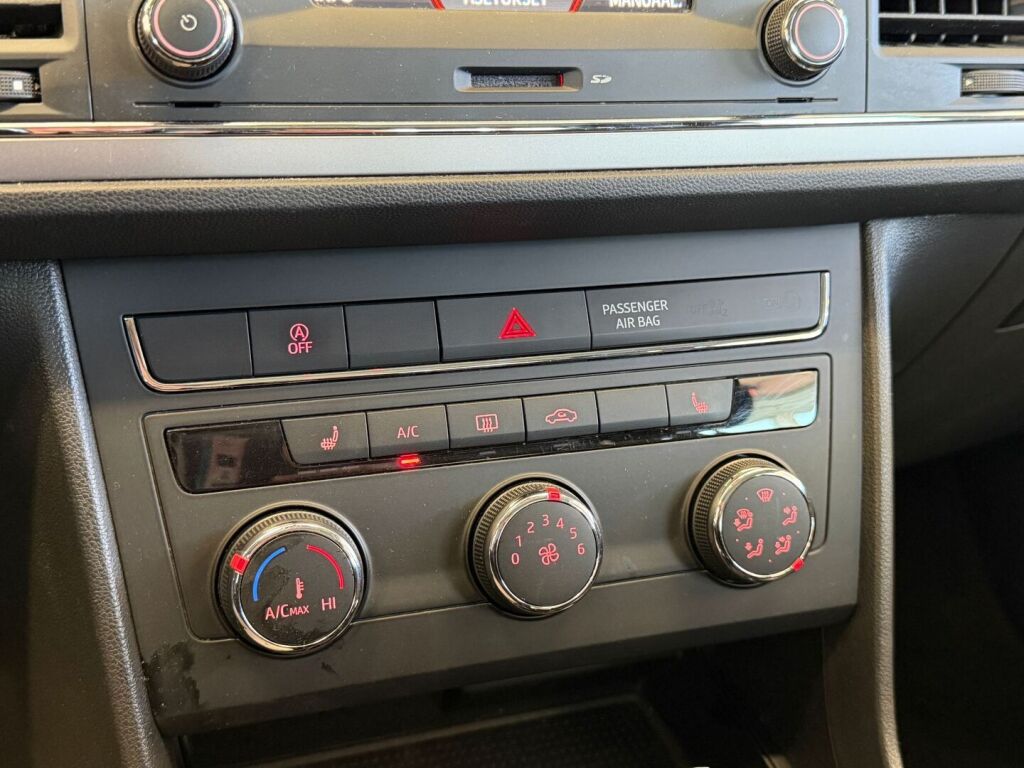 Seat Leon 2017 Valkoinen