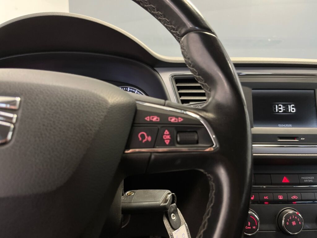 Seat Leon 2017 Valkoinen