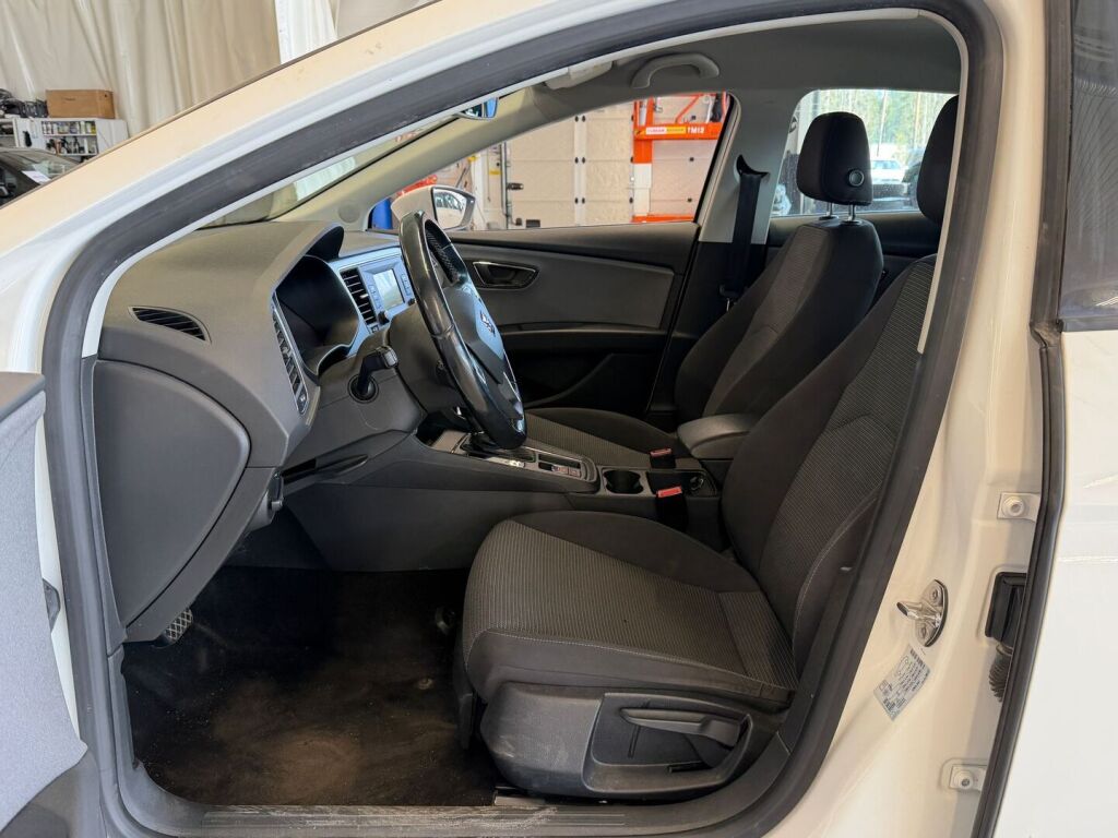 Seat Leon 2017 Valkoinen