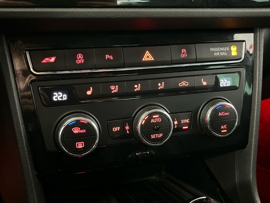 Seat Leon ST 2017 Valkoinen