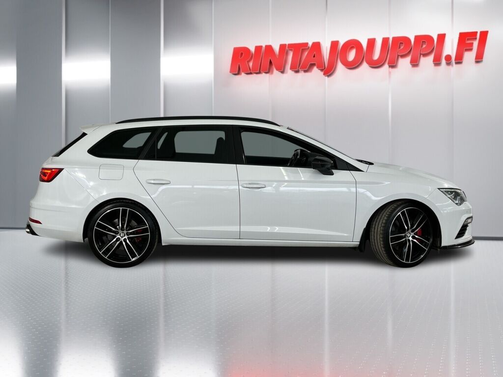 Seat Leon ST 2017 Valkoinen