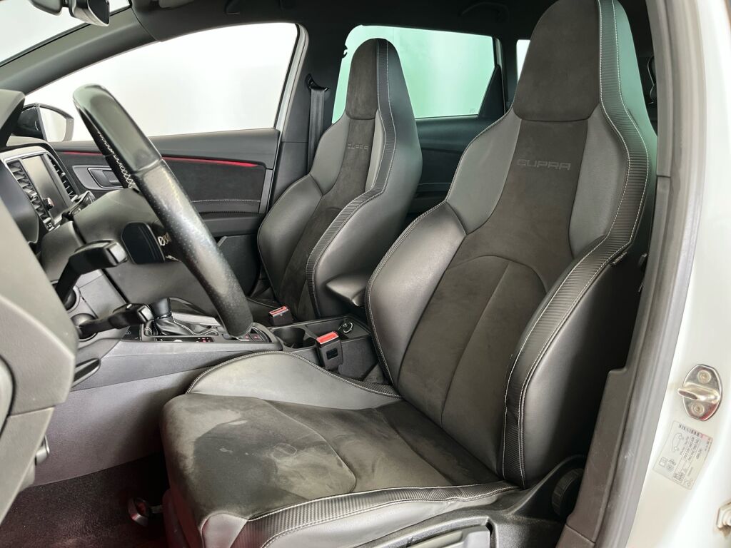 Seat Leon ST 2017 Valkoinen