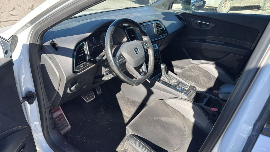 Seat Leon ST 2017 Valkoinen