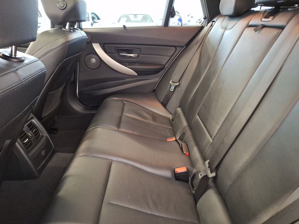 BMW 320 2017 Valkoinen