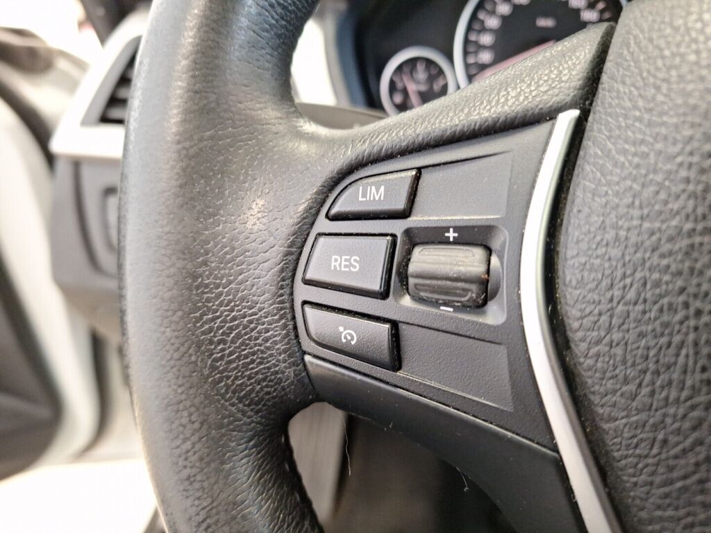 BMW 320 2017 Valkoinen