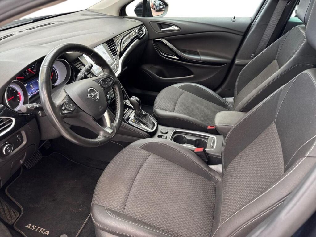 Opel Astra 2018 Sininen
