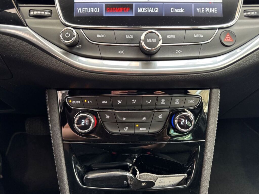 Opel Astra 2018 Sininen