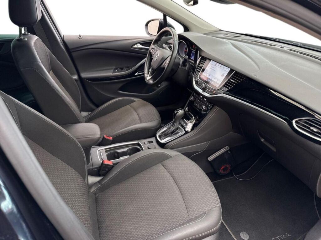 Opel Astra 2018 Sininen
