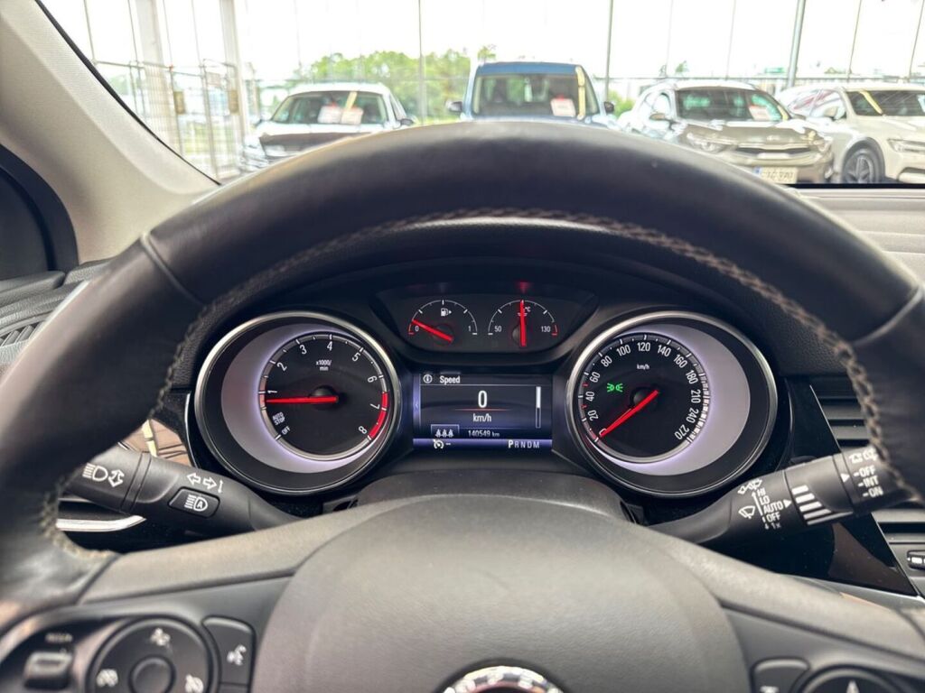 Opel Astra 2018 Sininen