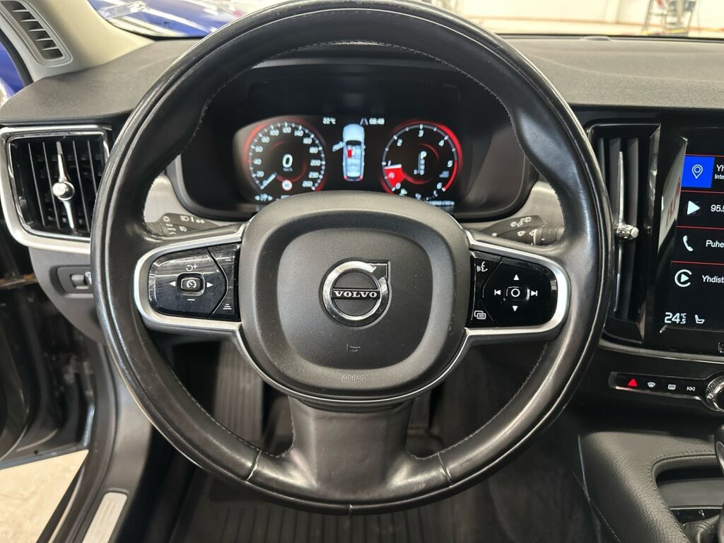 Volvo V90 2017 Harmaa