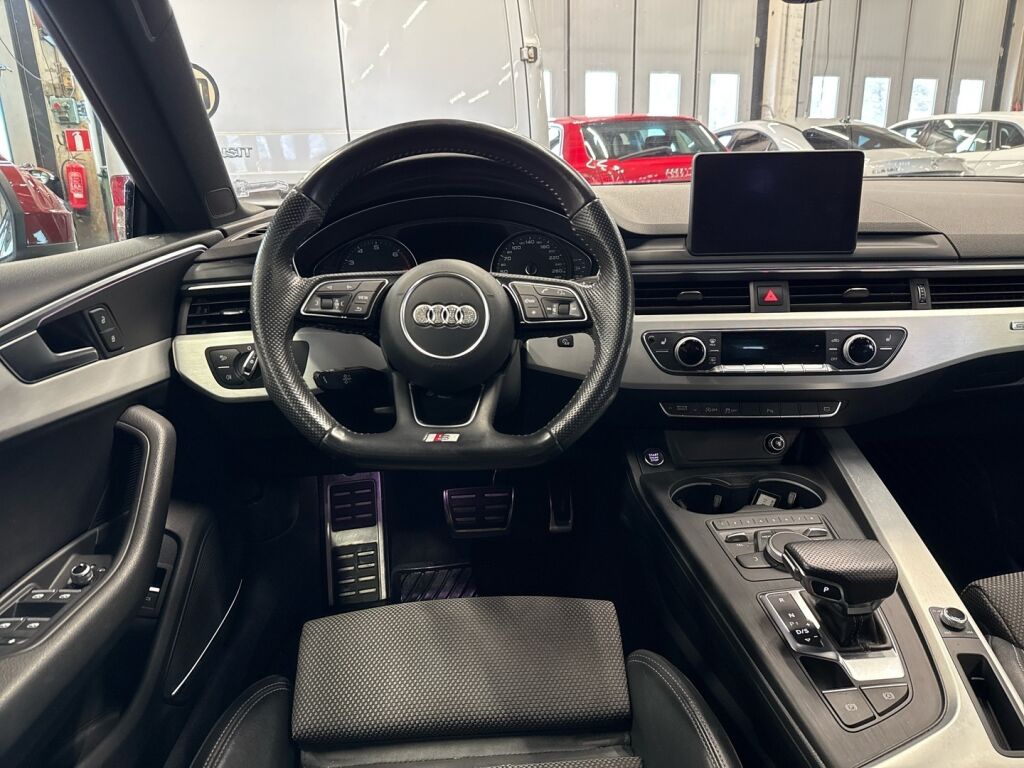 Audi A5 2018 Valkoinen
