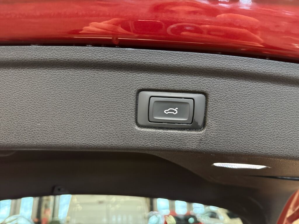 Audi A5 2018 Valkoinen