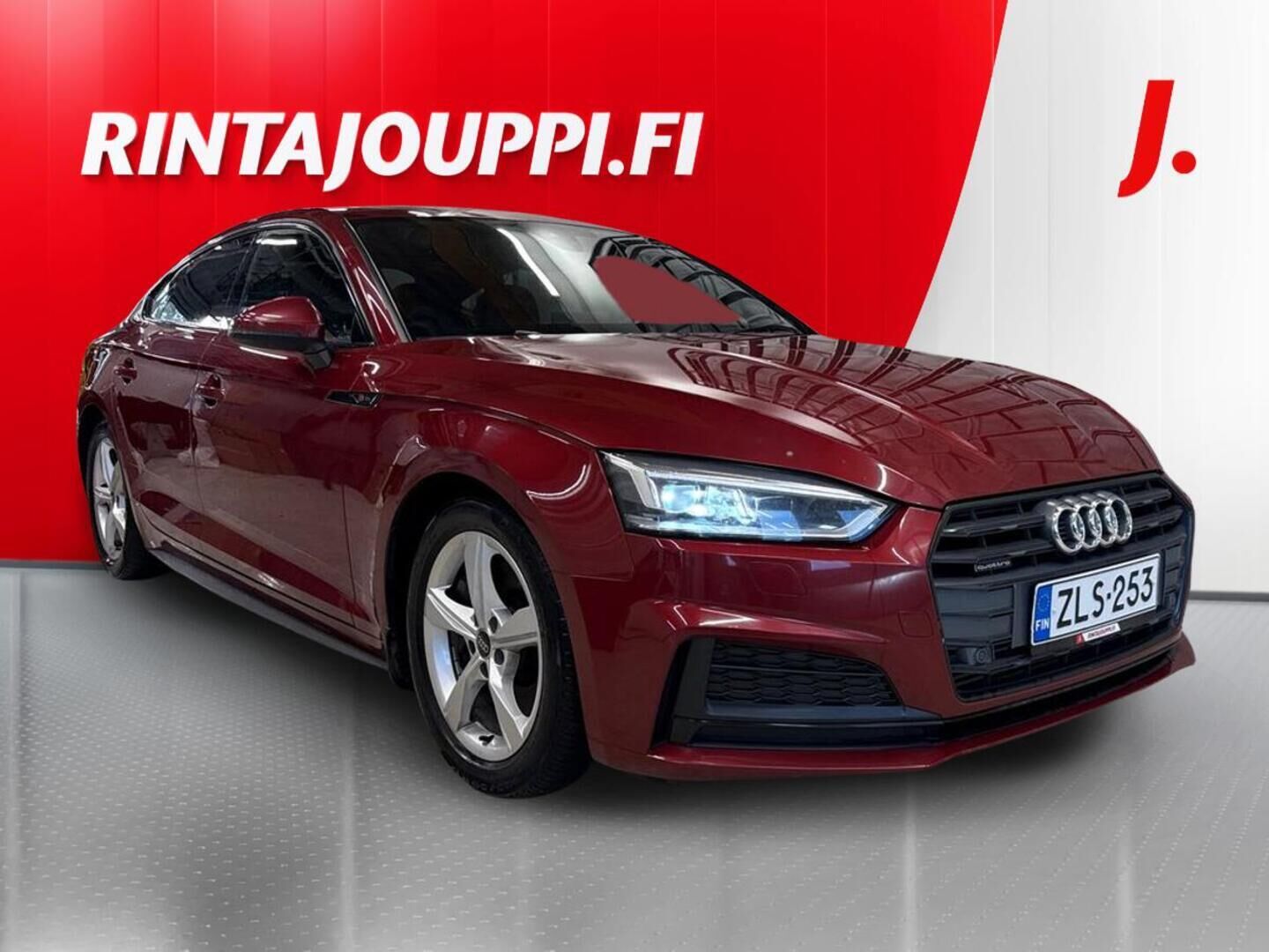 Valkoinen Audi A5