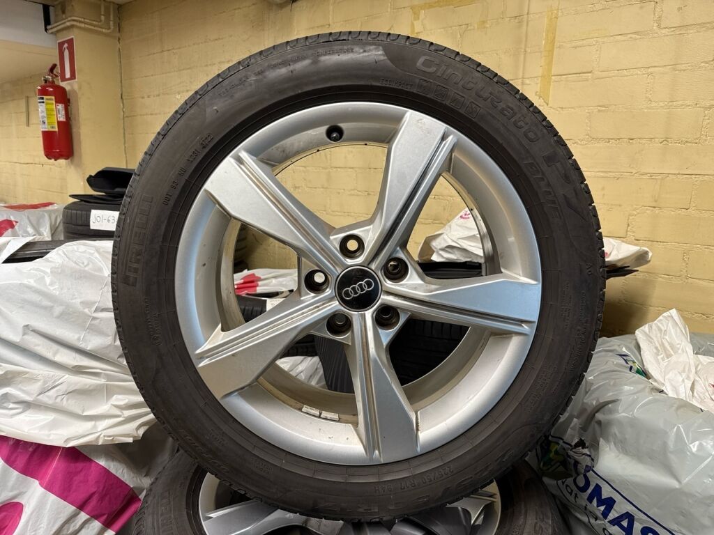 Audi A5 2018 Valkoinen