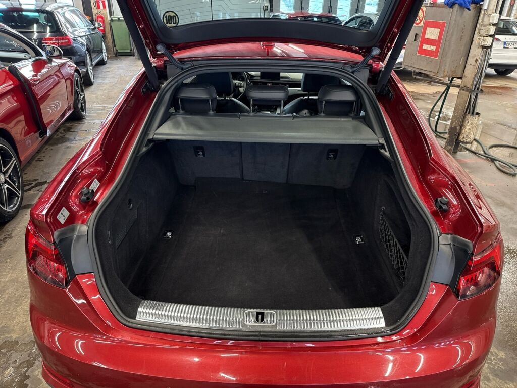 Audi A5 2018 Valkoinen