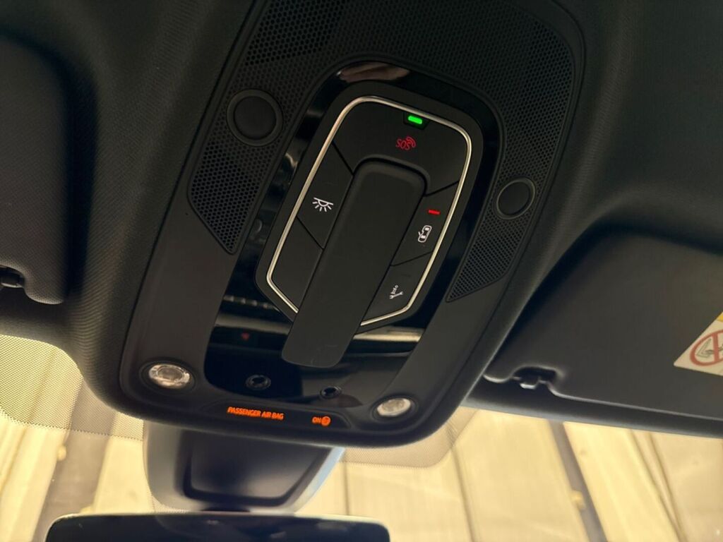 Audi A5 2018 Valkoinen