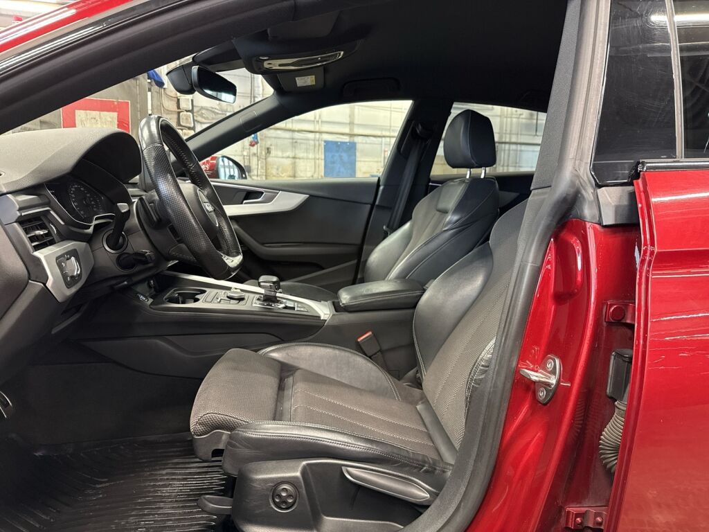 Audi A5 2018 Valkoinen