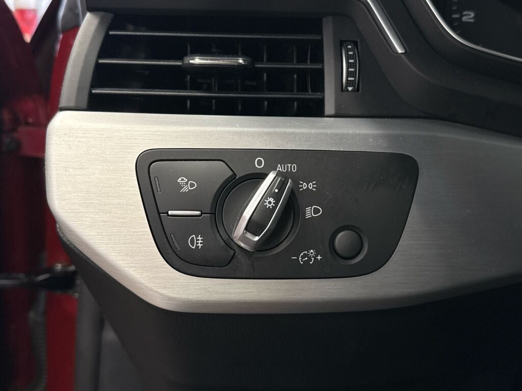 Audi A5 2018 Valkoinen