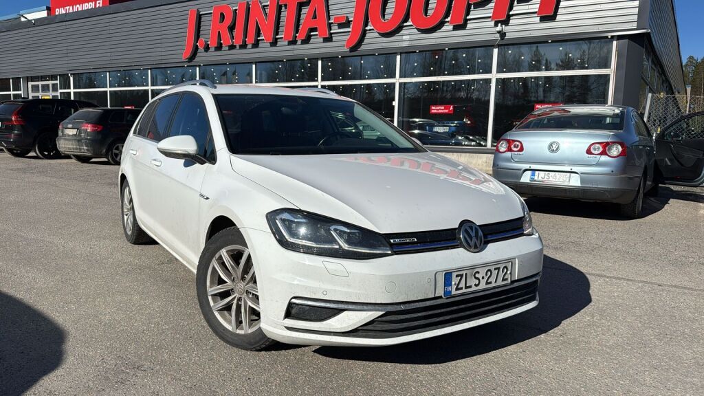 Volkswagen Golf 2018 Valkoinen