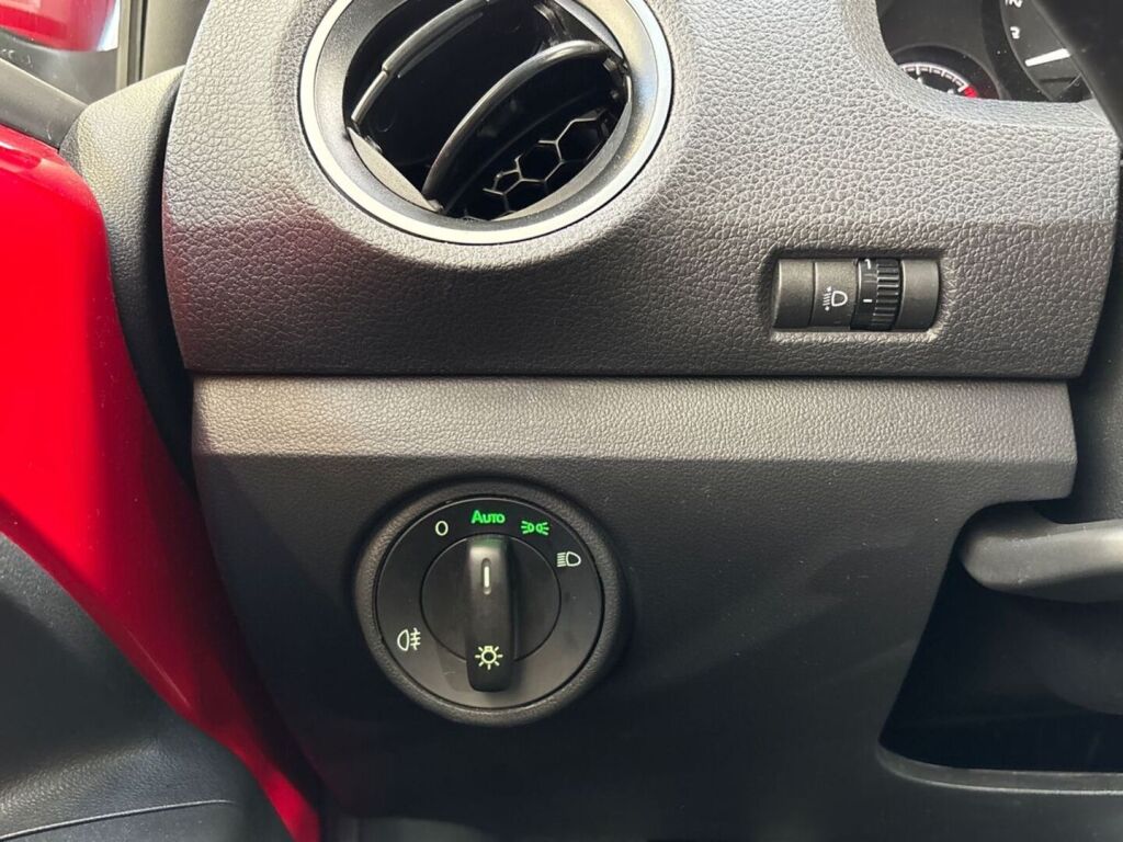 Skoda Citigo 2018 Punainen