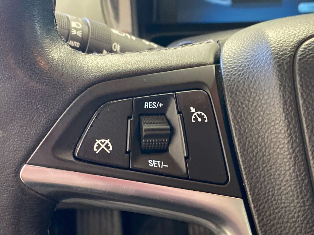 Opel Ampera 2012 Musta