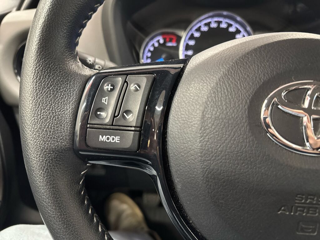 Toyota Yaris 2018 Sininen