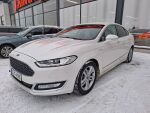 Ford Mondeo Vignale 2018 Valkoinen