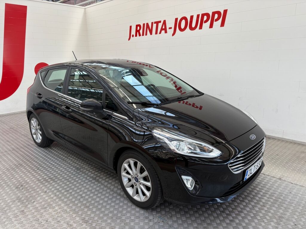Ford Fiesta 2018 Musta