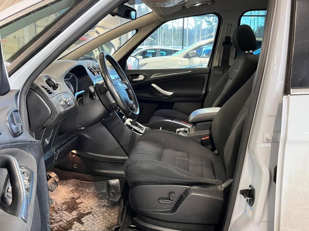 Ford S-Max 2010 Valkoinen