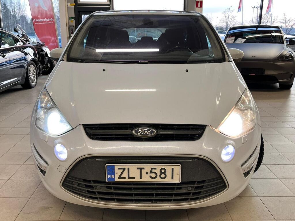 Ford S-Max 2010 Valkoinen