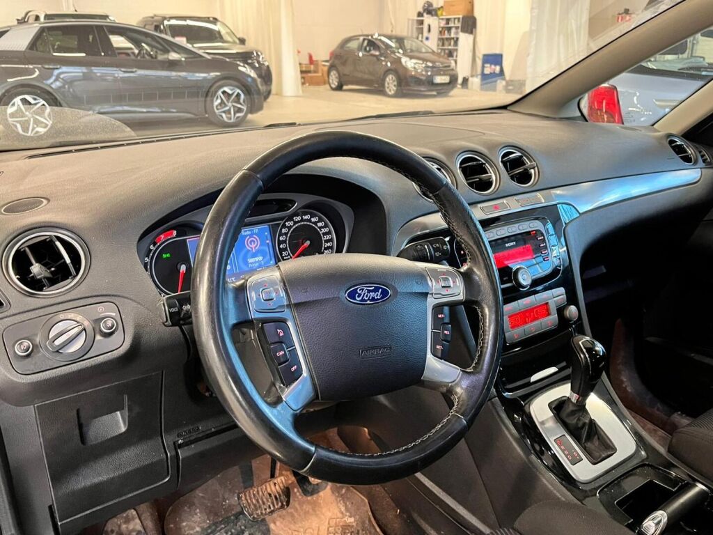 Ford S-Max 2010 Valkoinen