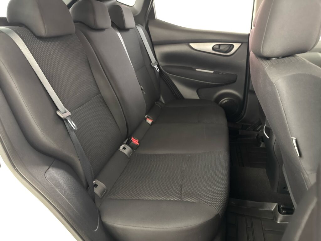 Nissan Qashqai 2018 Valkoinen