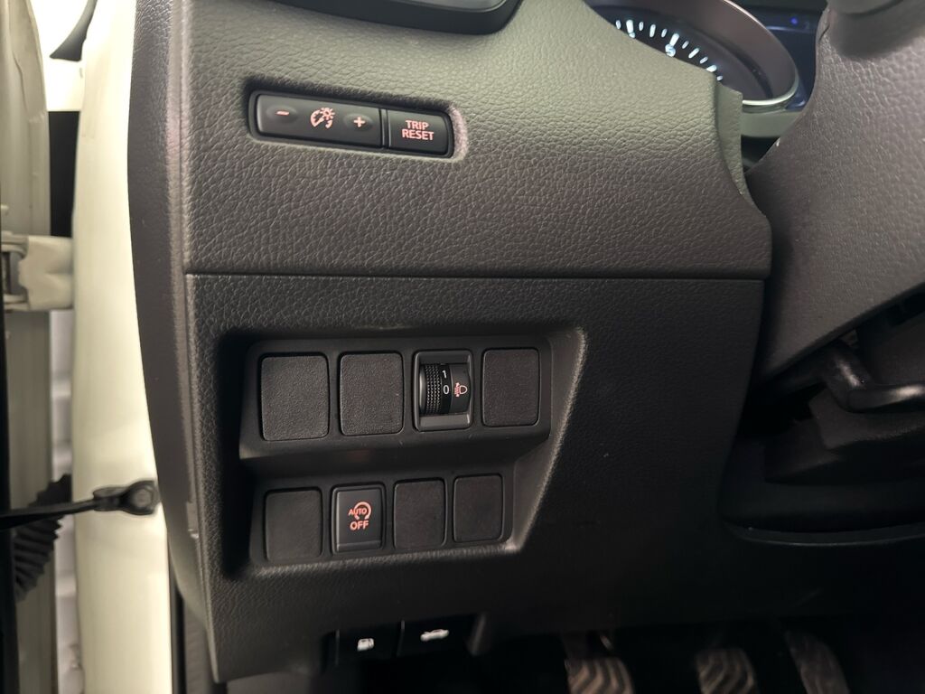 Nissan Qashqai 2018 Valkoinen