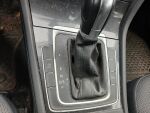 Volkswagen Golf 2018 Punainen
