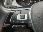 Volkswagen Golf 2018 Punainen