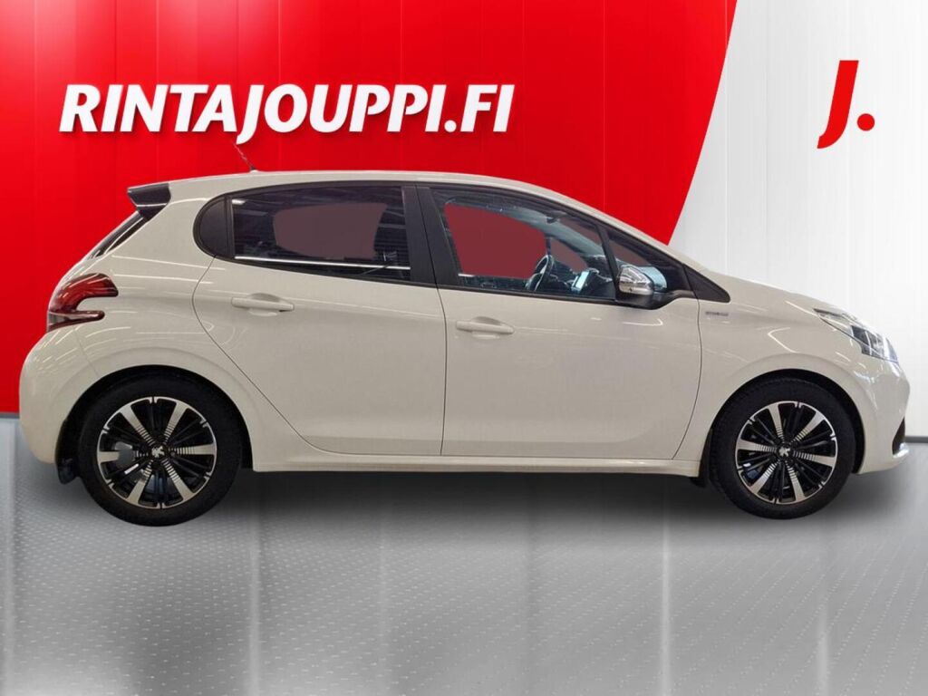 Peugeot 208 2018 Valkoinen