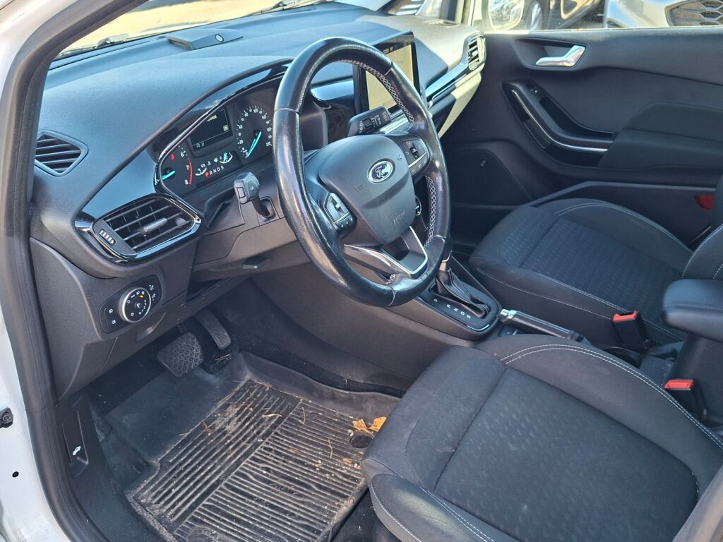 Ford Fiesta 2018 Valkoinen