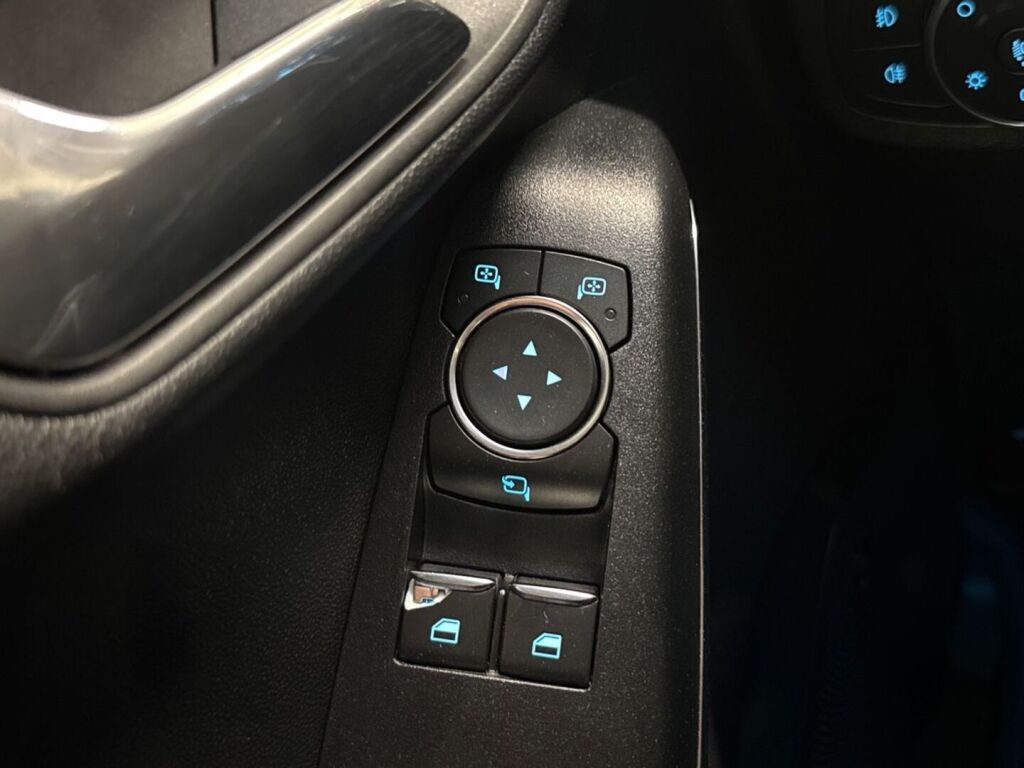 Ford Fiesta 2018 Valkoinen