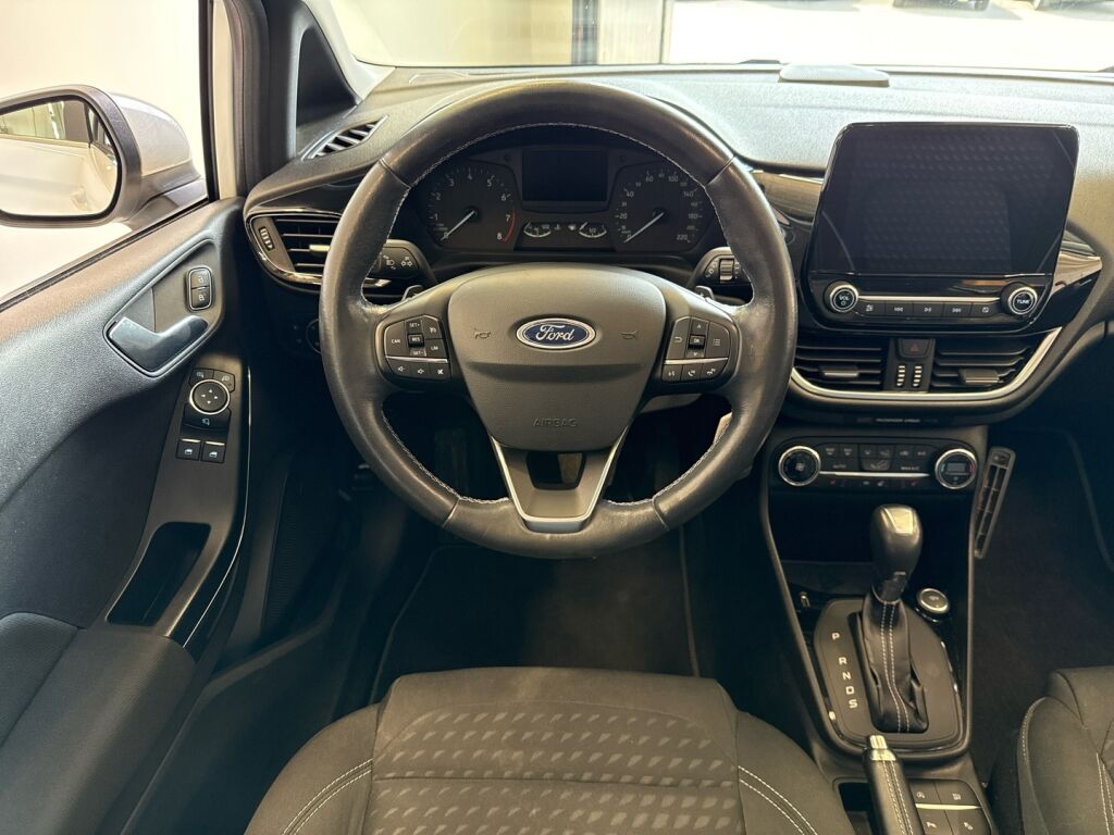 Ford Fiesta 2018 Valkoinen
