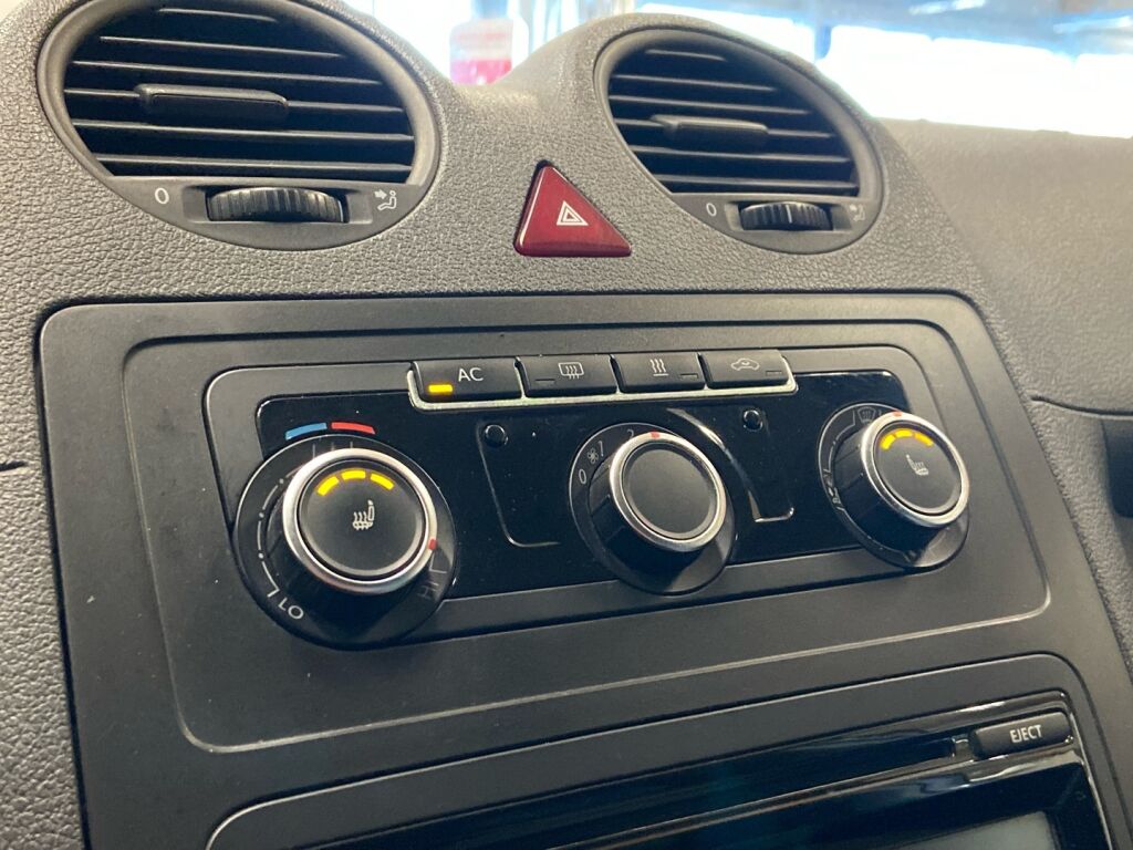 Volkswagen Caddy 2011 Valkoinen